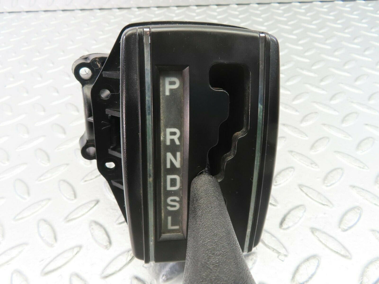 10780 Mercedes-Benz W123 230E Automatic Gear Shift Selector