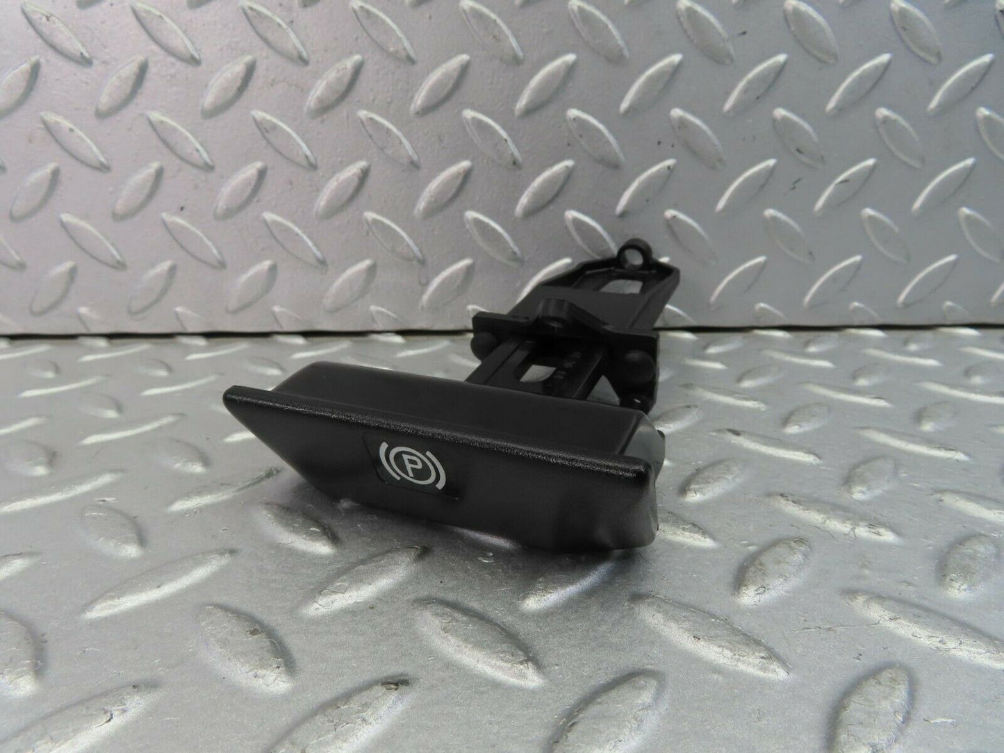 9362 Mercedes-Benz C124 300CE Coupe Parking Brake Release Handle 1244270120