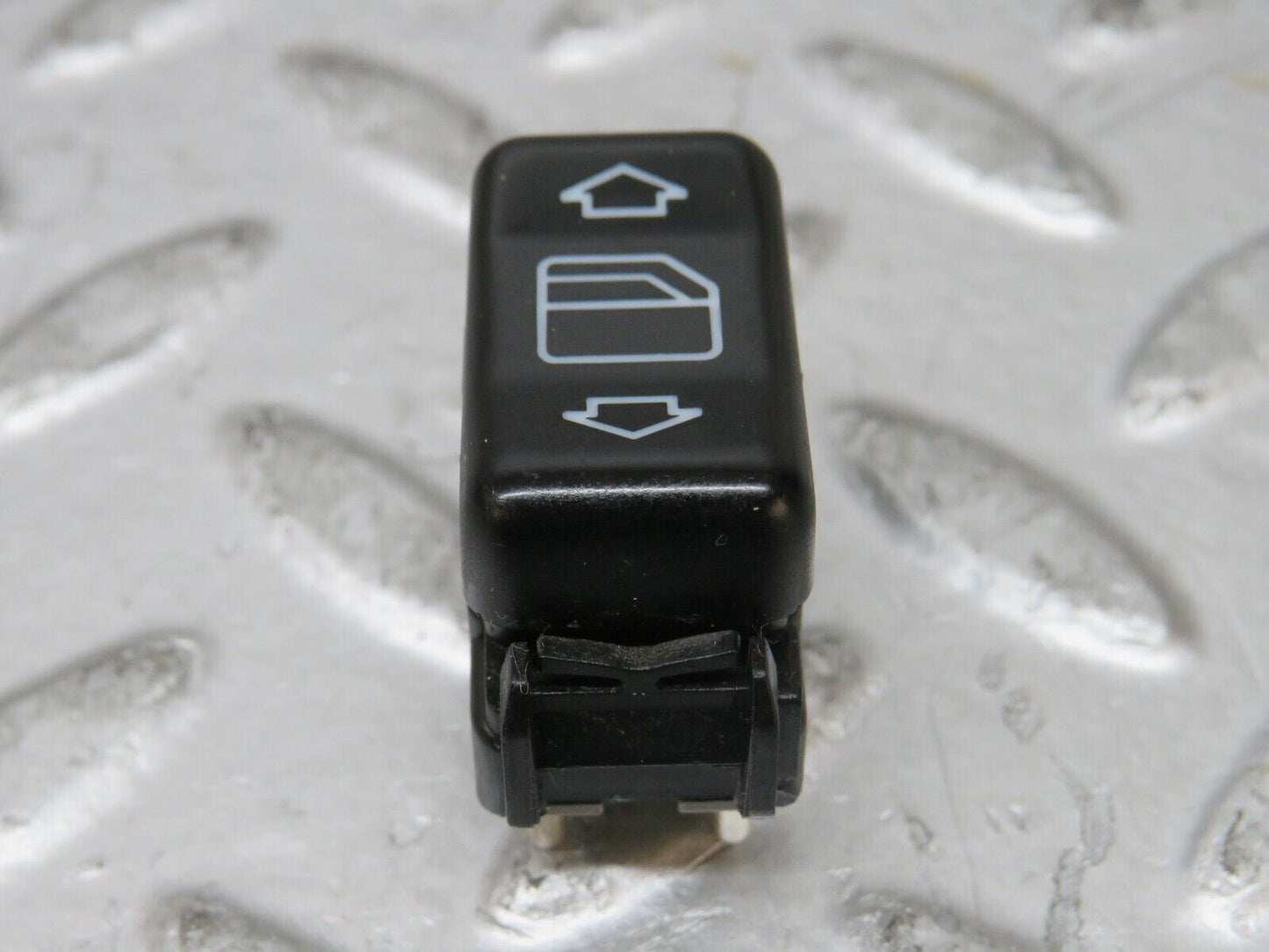 27565 Mercedes-Benz S124 300TE Electric Window Switch Right Side 1248209010