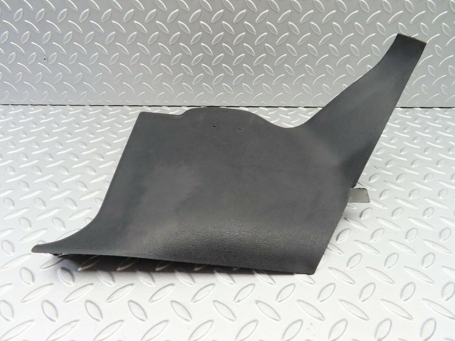 6500 Mercedes-Benz S124 E220 Wagon Front Left Kick Panel Trim Black 1246880506
