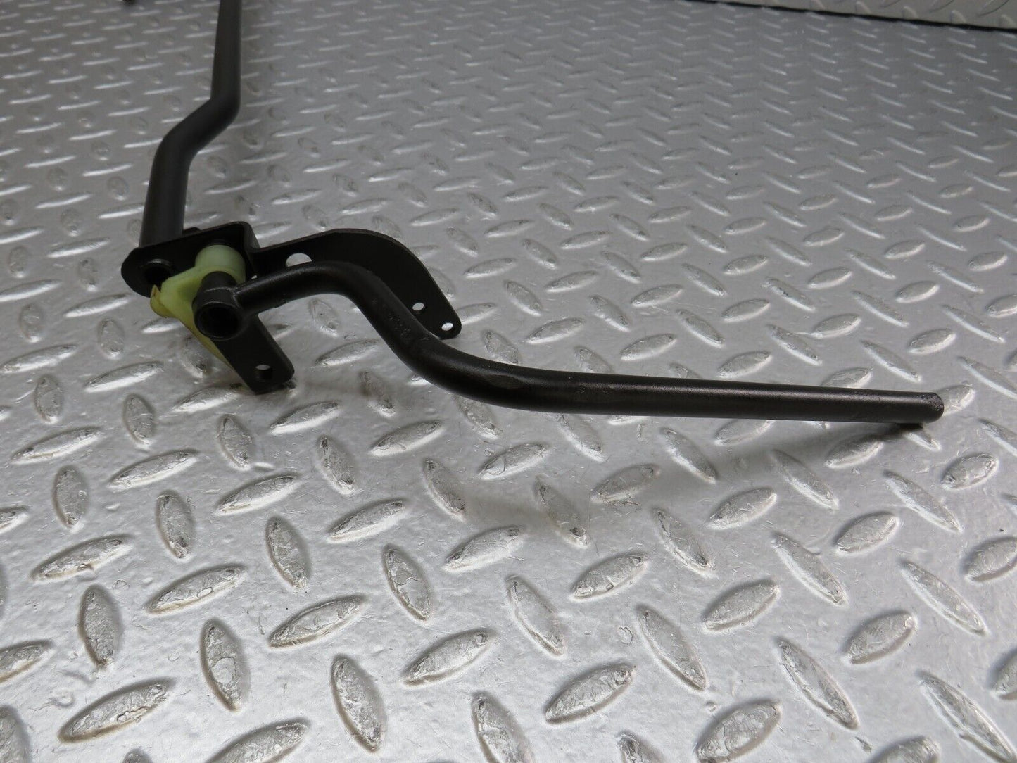 35591 Mercedes-Benz R107 280SL Coupe Accelerator Pedal Linkage