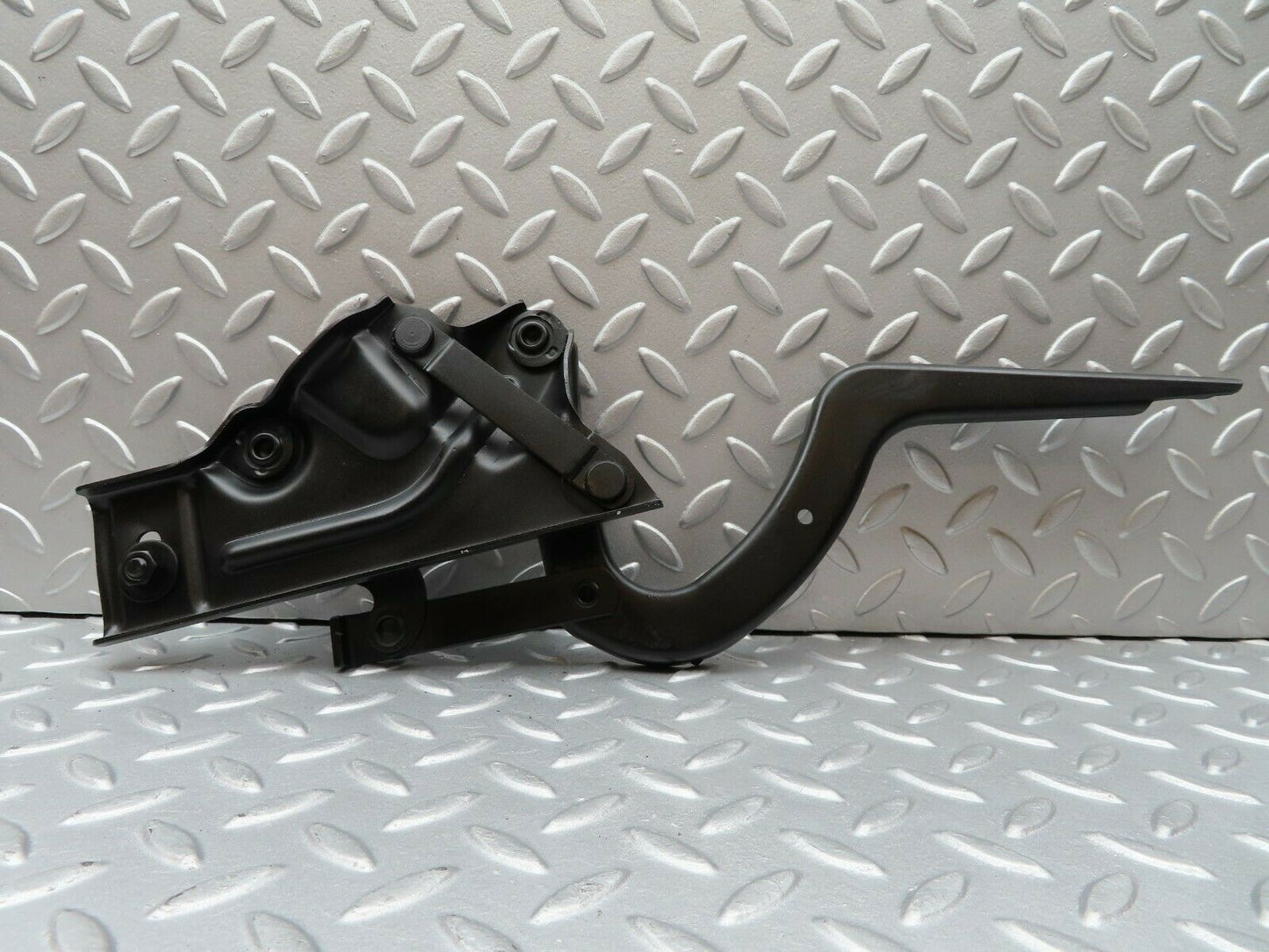 3608 Mercedes-Benz W108 280SE Rear Left Trunk Lid Hinge