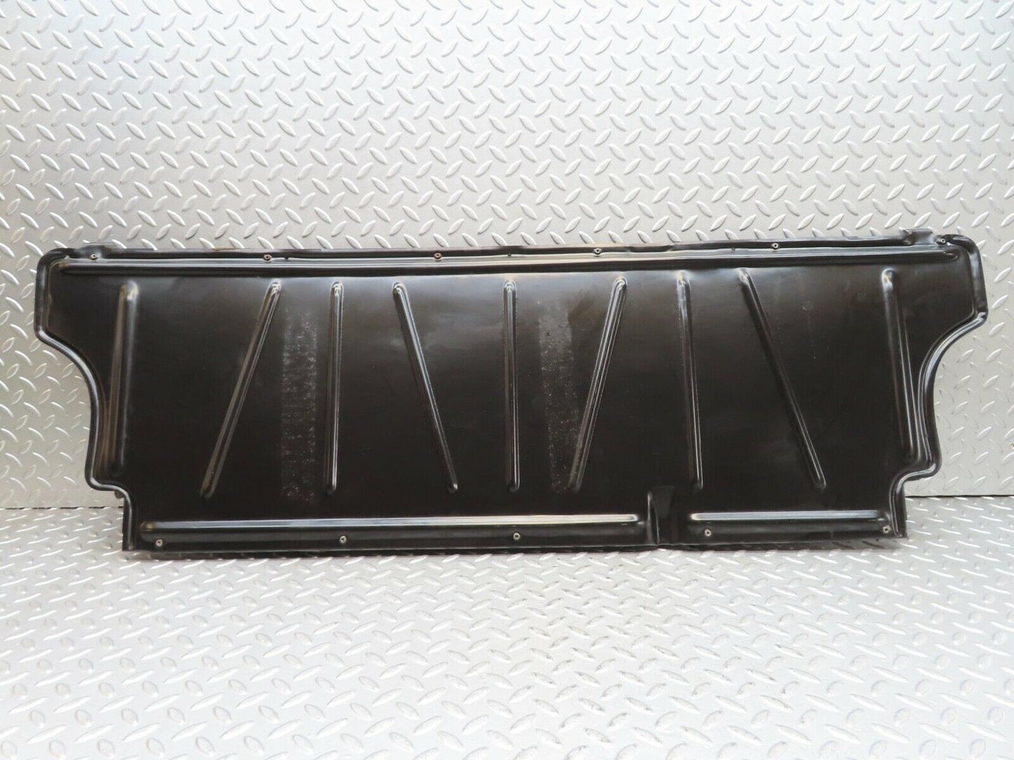 7006 Mercedes-Benz W123 230E Fuel Tank Cover Plate