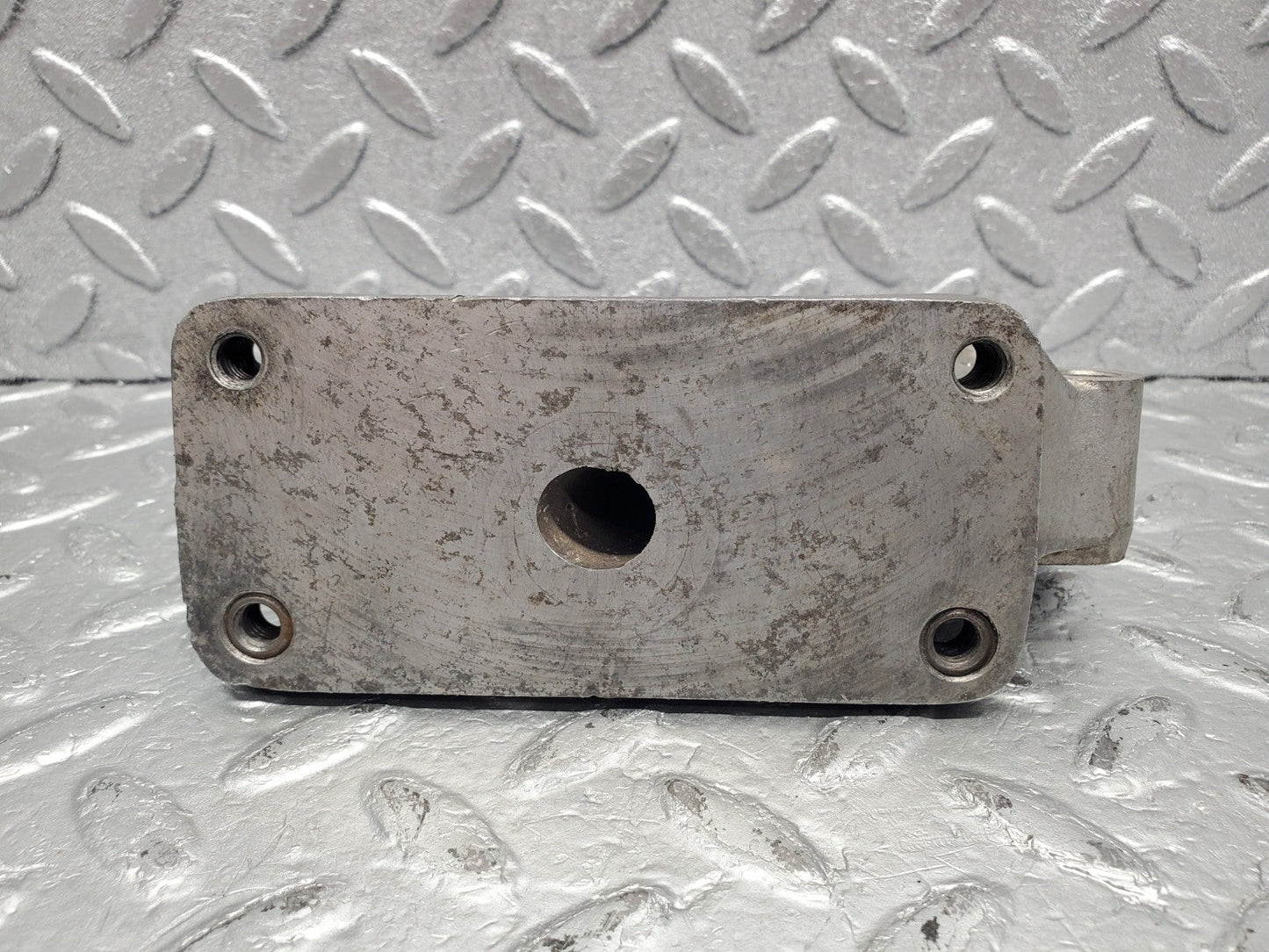 W112 air compressor support bracket used OEM
