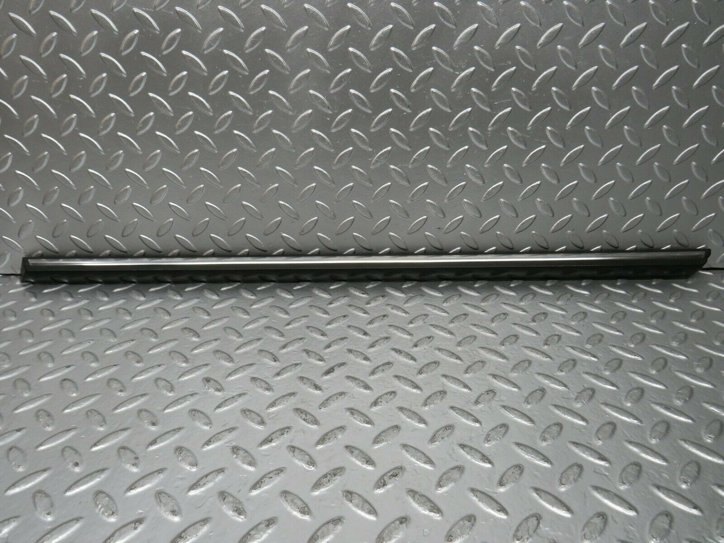 23190 Mercedes-Benz W116 350SE Rear Right Door Moulding Trim