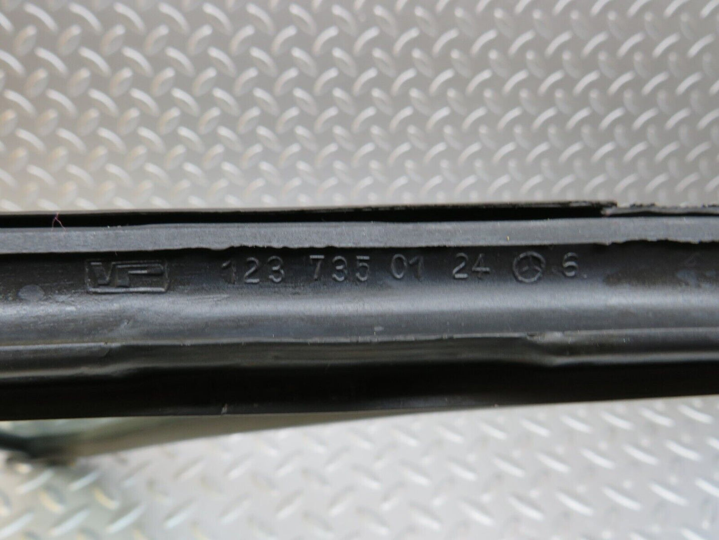 25468 Mercedes-Benz W123 200 Rear Left Quarter Window 1237350124