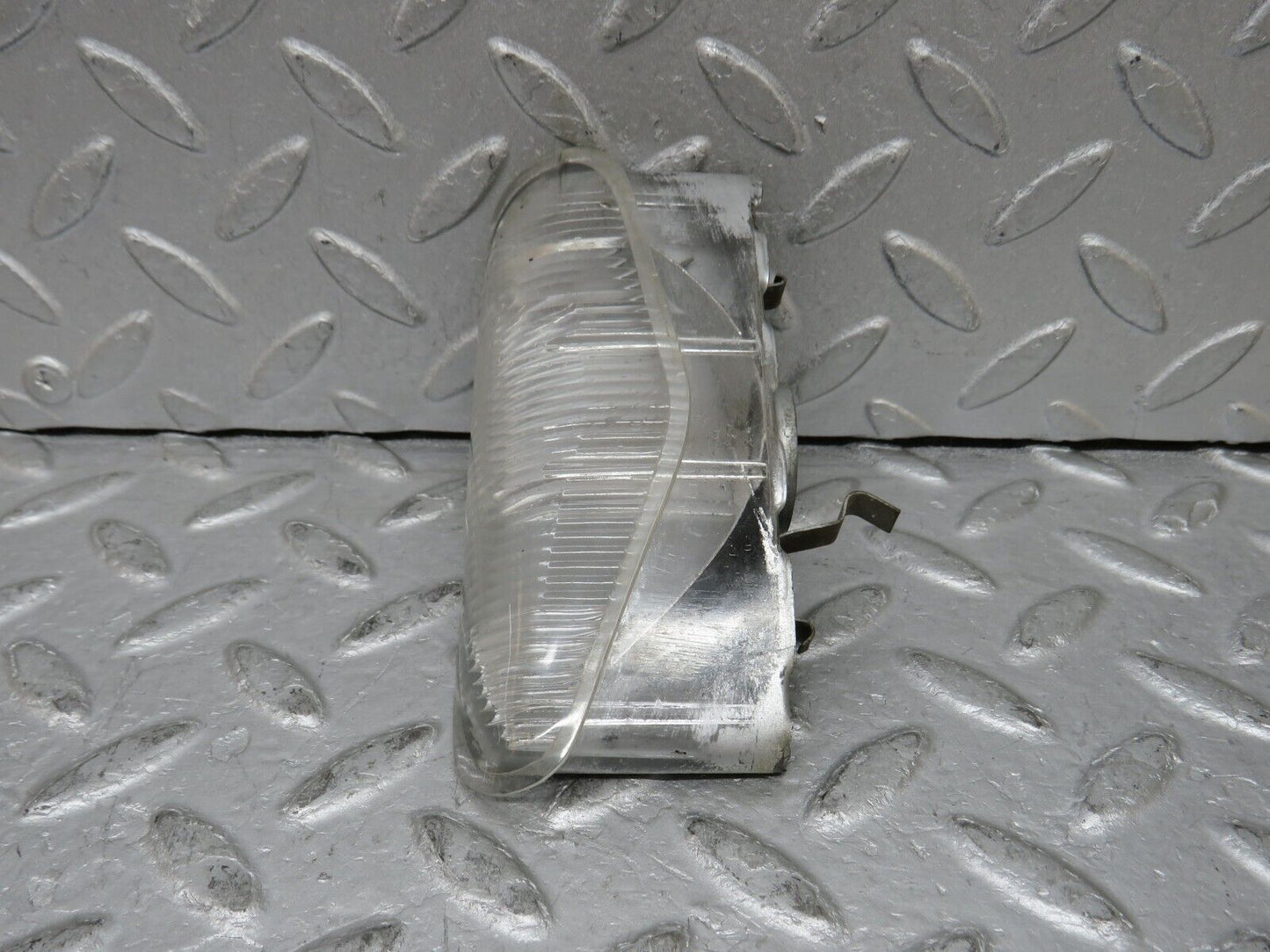 37380 Mercedes-Benz W109 300SEL Headlight Parking Light Left Side K33392