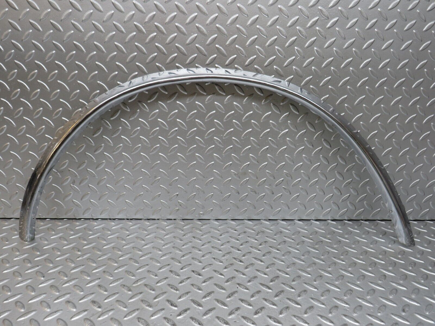 28180 Mercedes-Benz W123 280E Wheel Arch Chrome Fender Trim Front Left