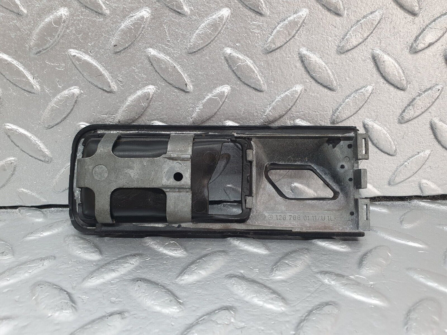 43669 Mercedes-Benz C126 380SEC Coupe Interior Door Handle Frame Left 1267660111