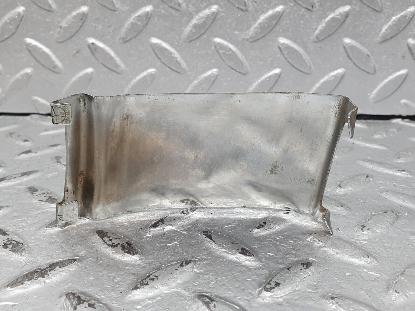 41246 Mercedes-Benz W126 300SE Rear Bumper Cover Chrome Pair