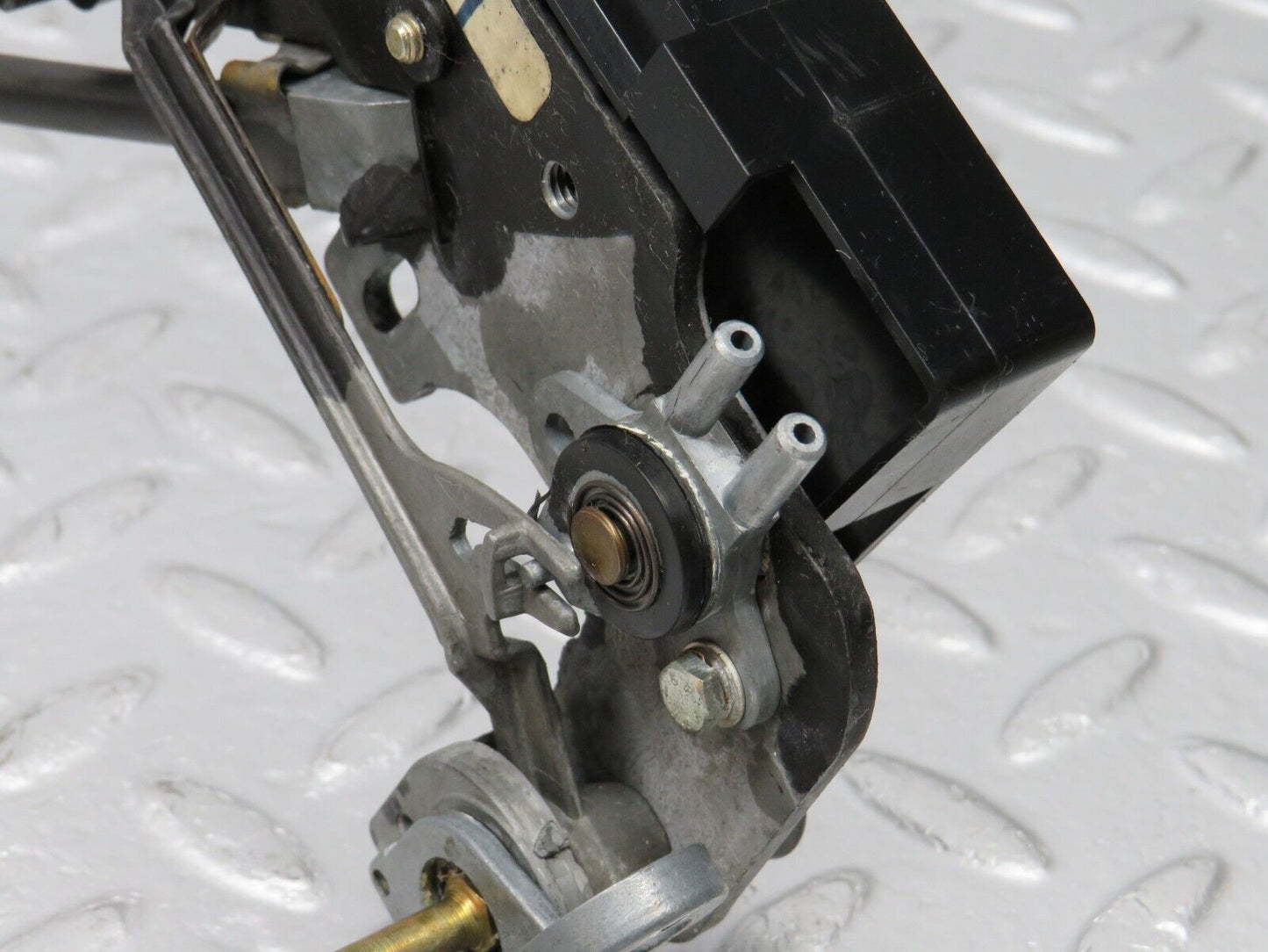 39130 Mercedes-Benz R107 500SL Heater Control Mechanism