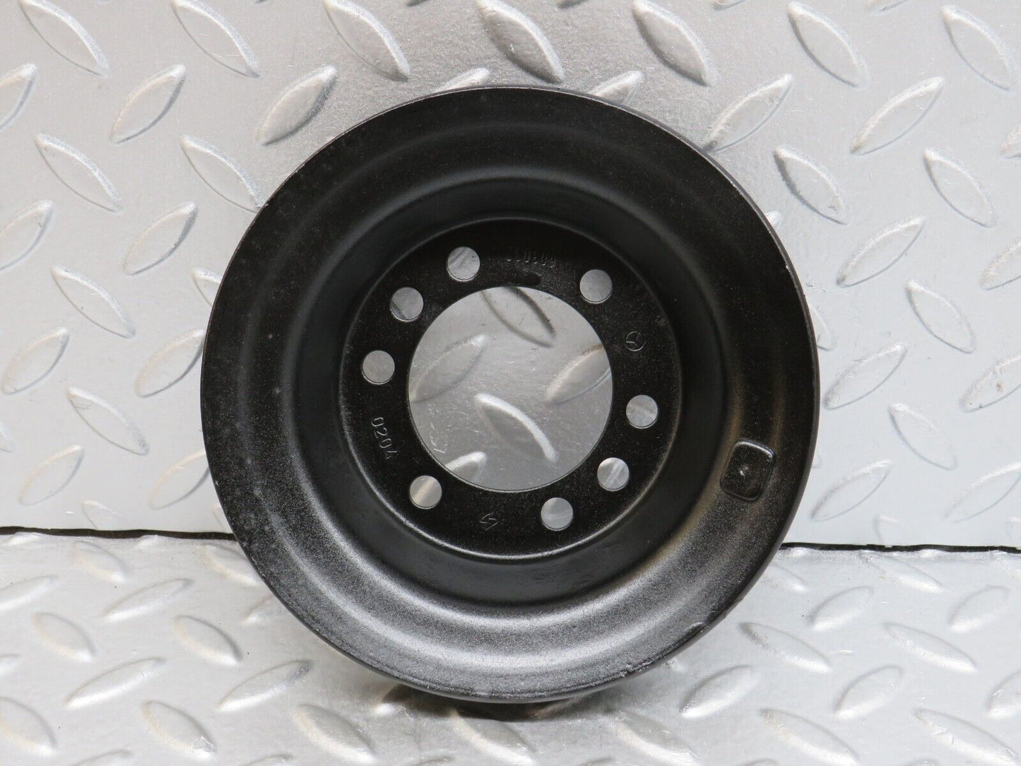36794 Mercedes-Benz W201 190E 2.0L Crankshaft Pulley 6030320204