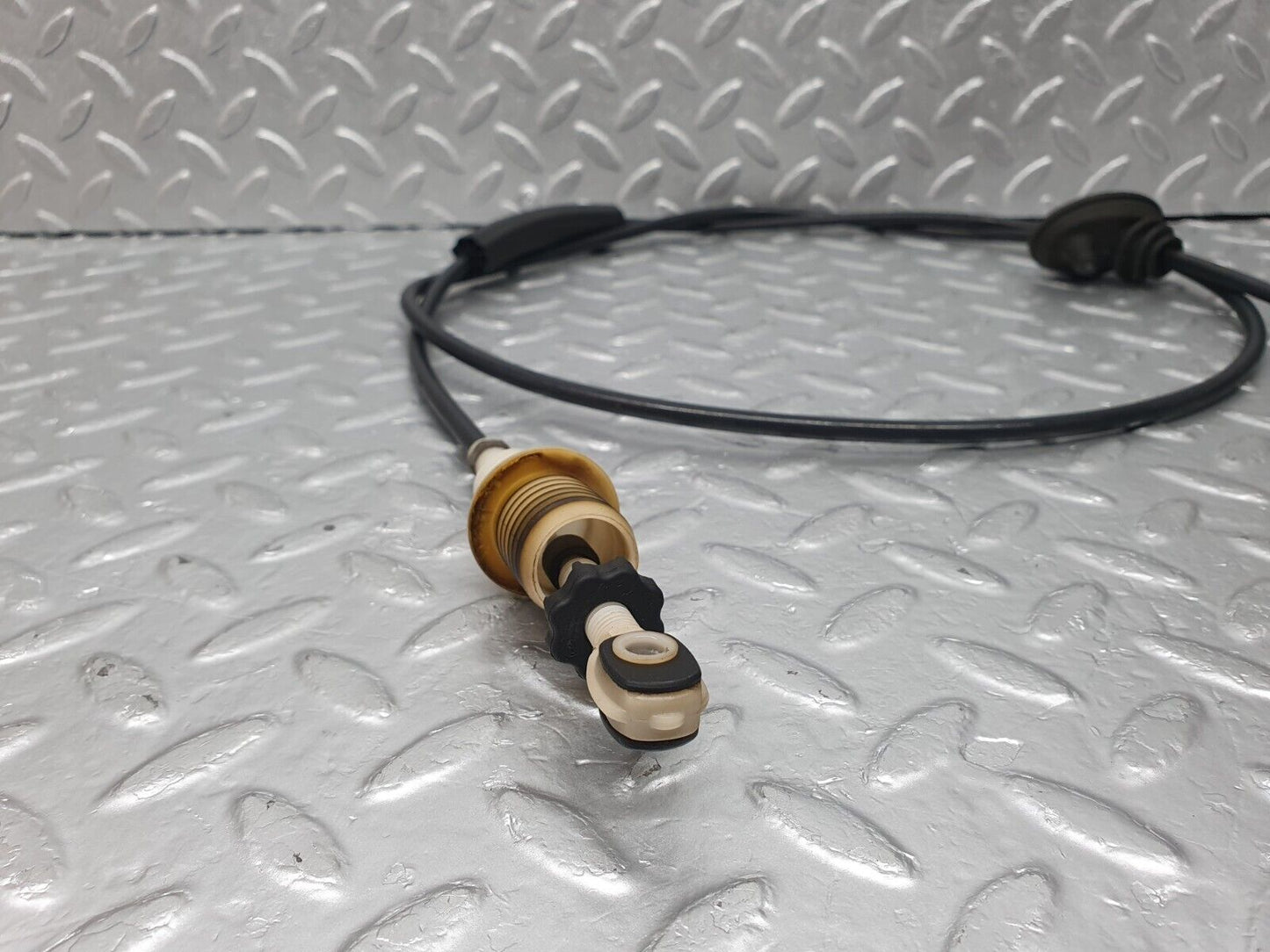 42368 Mercedes-Benz R129 320SL Coupe Accelerator Cable 1293002130 1243010197