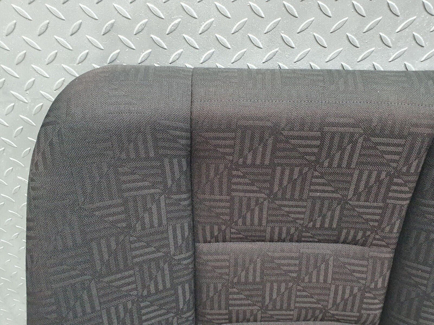 41990 Mercedes-Benz W202 C200 Rear Seat 2029200550 2029202916
