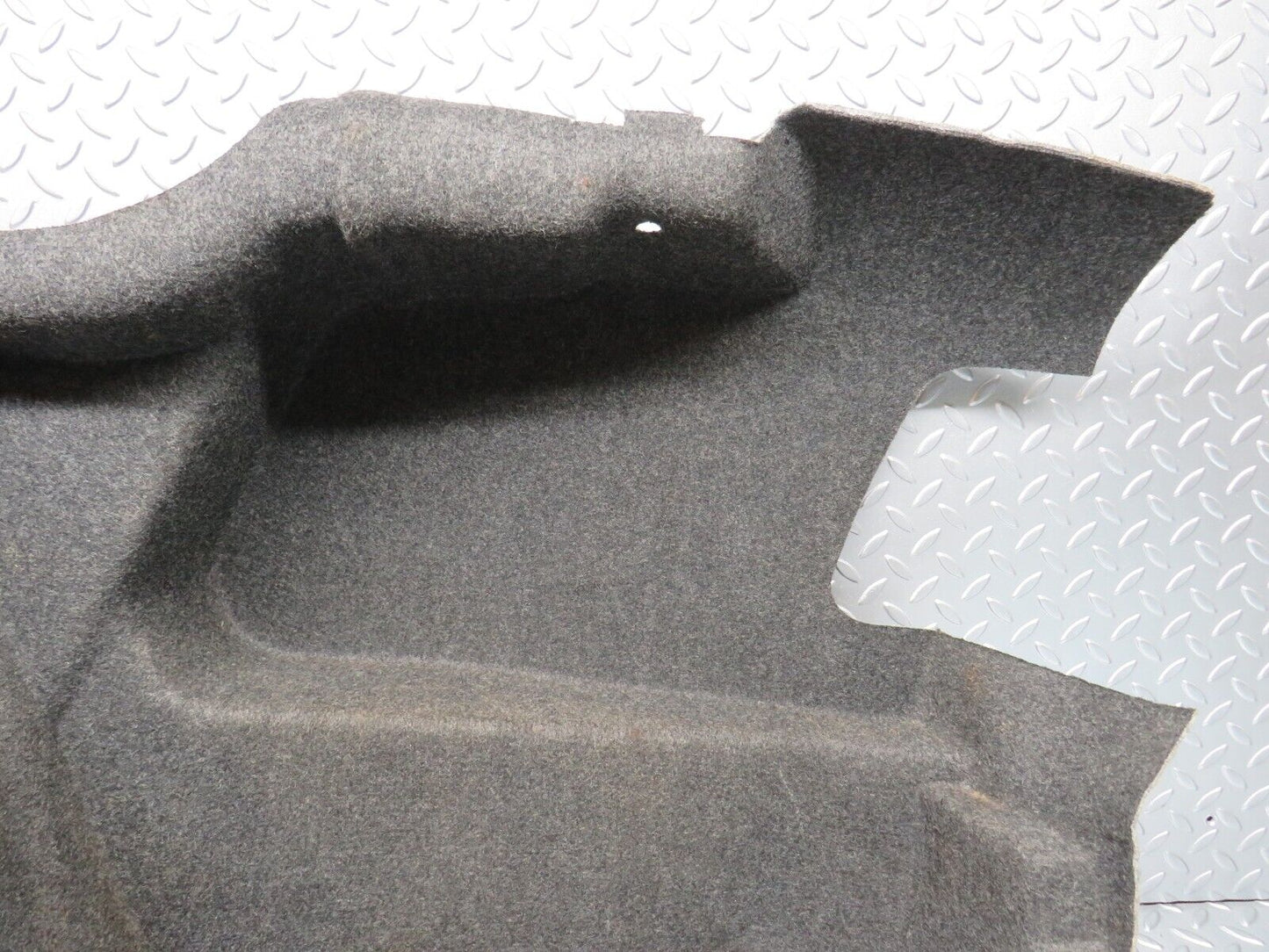 29230 Mercedes-Benz W124 230E Trunk Panel Cover Right