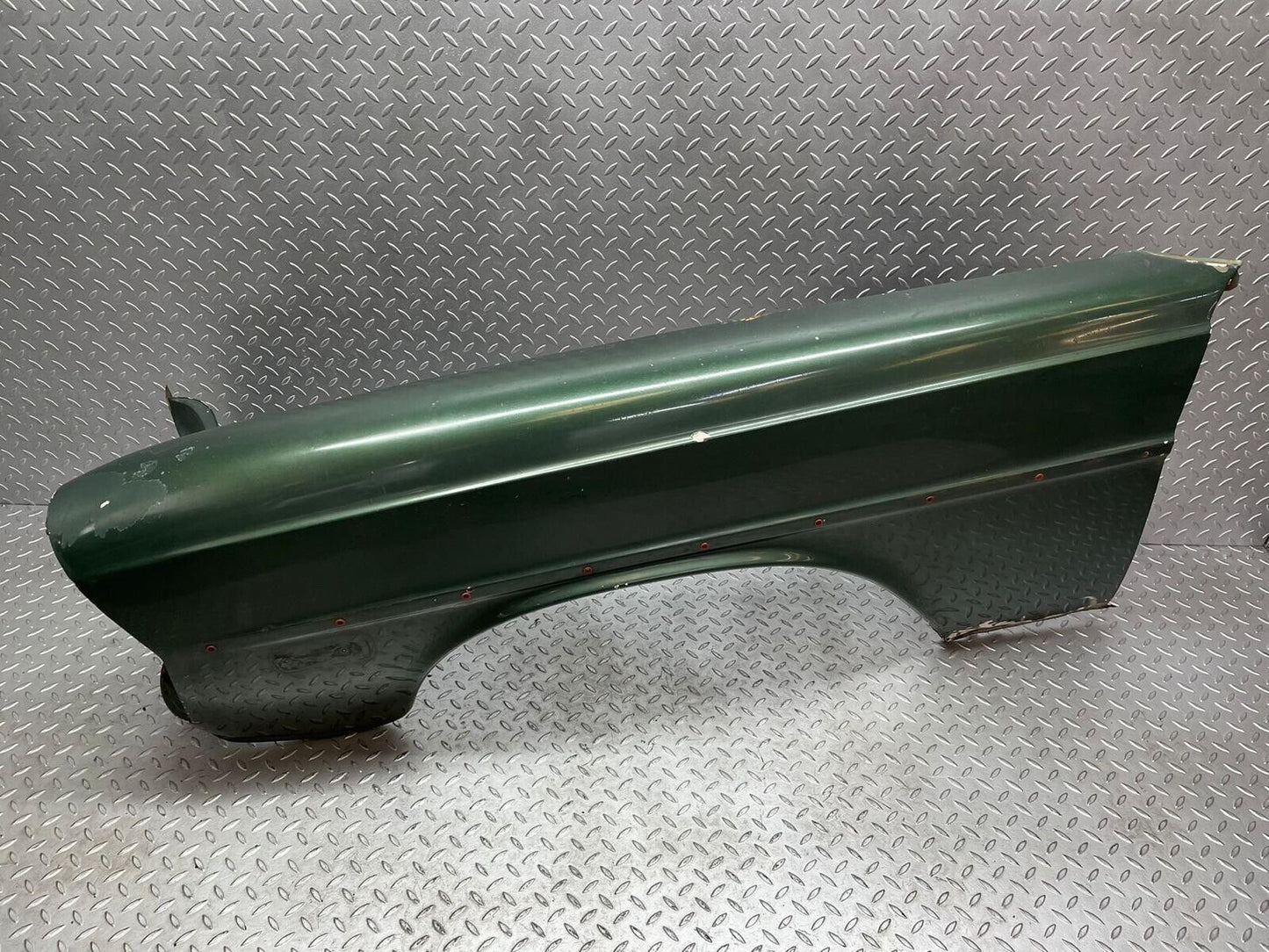 43393 Mercedes-Benz W108 280SE Front Left Wing Fender