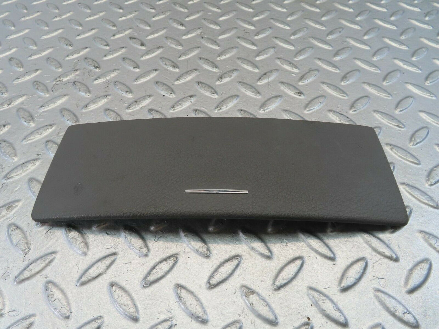 11132 Mercedes-Benz W221 S320 CD Player Cover Panel 2216800378