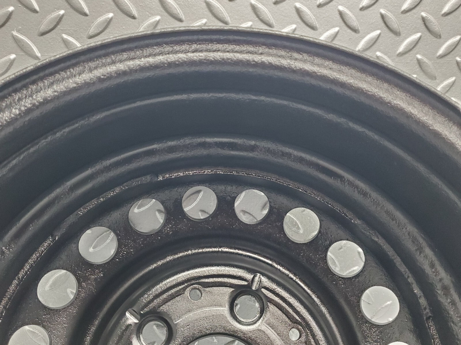 44999332