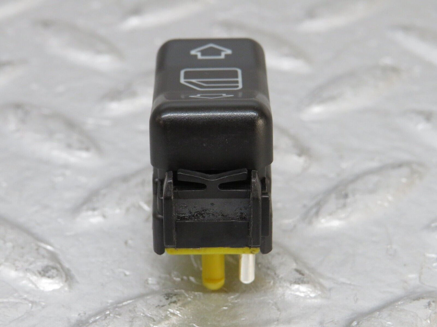 33319 Mercedes-Benz W202 C180 Electric Window Switch Right 1408212851