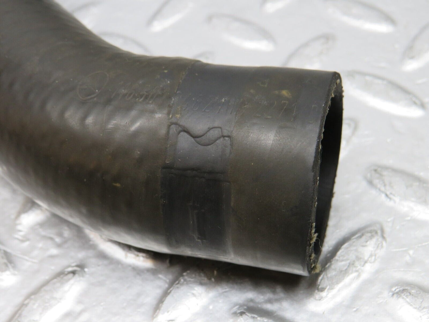 0798 Mercedes-Benz C107 350SLC Coupe Radiator Coolant Hose  1165013482