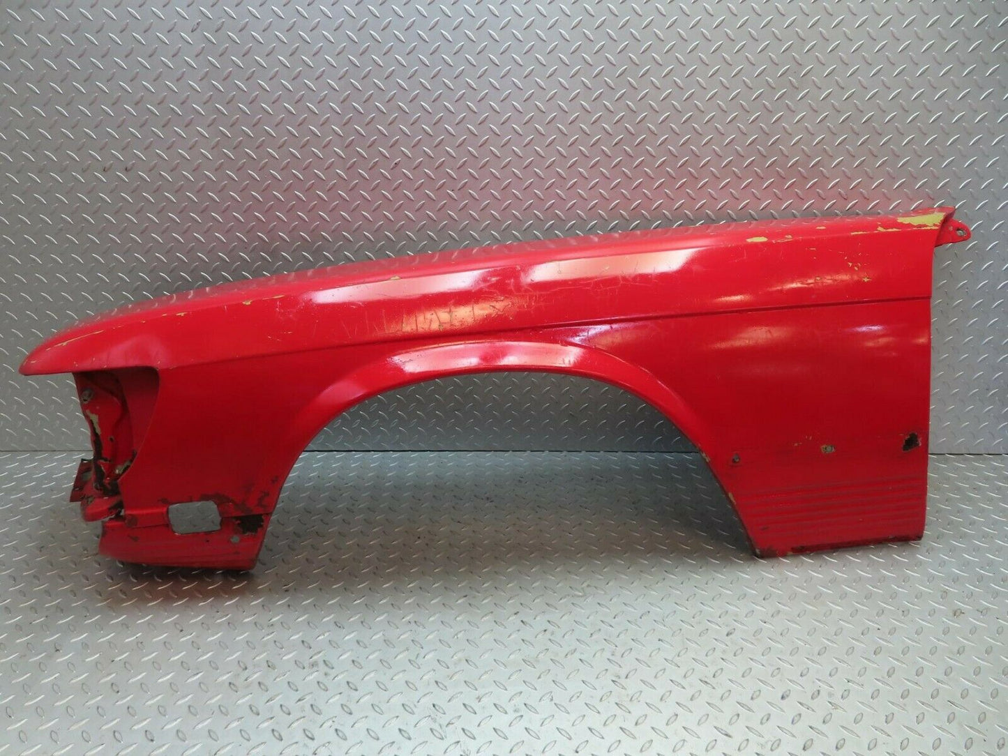 15535 Mercedes-Benz R107 450SL Coupe Front Left Wing Fender