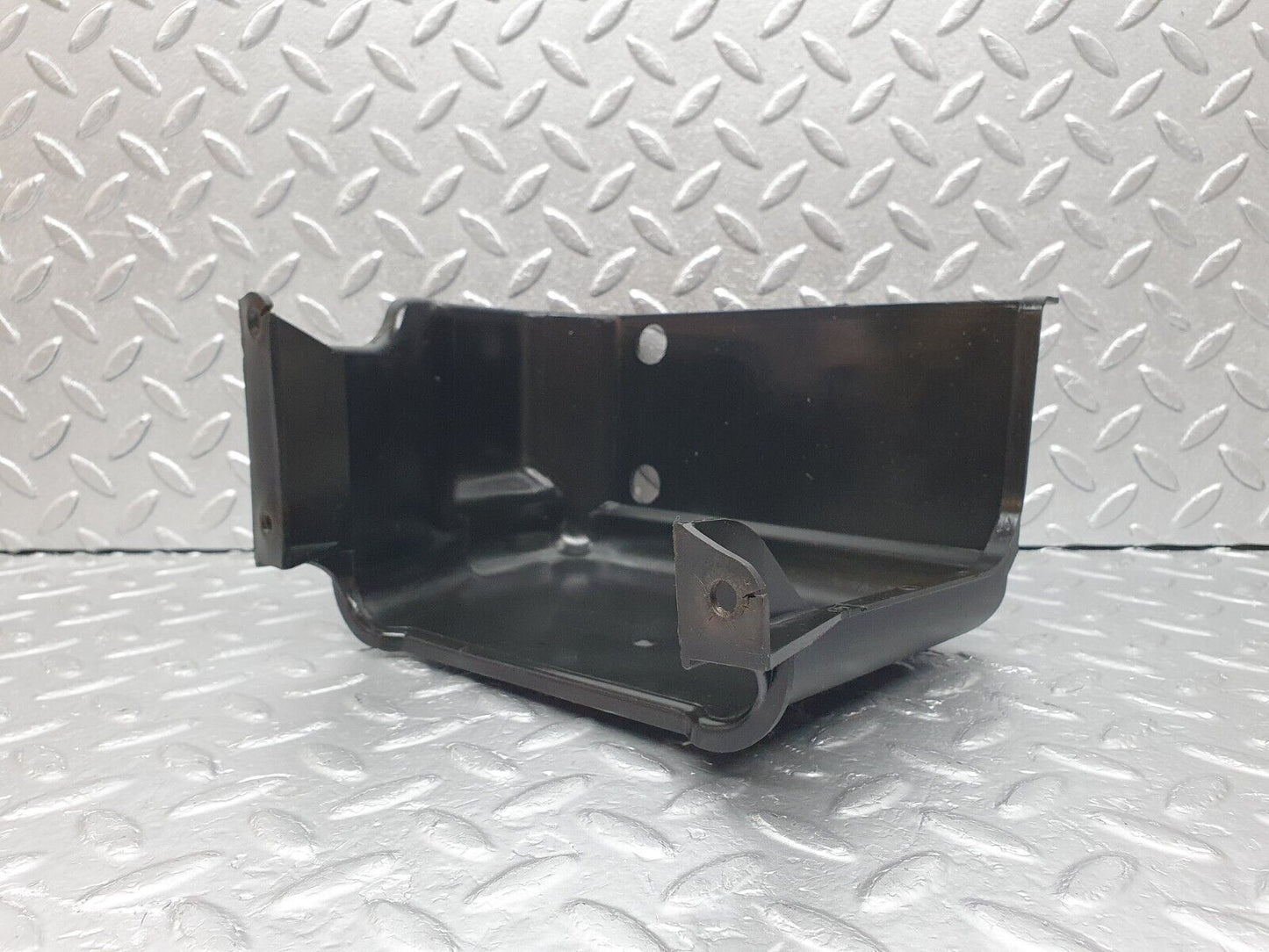 43715 Mercedes-Benz C126 380SEC Coupe Fuel Pump Protective Cover 1264780137