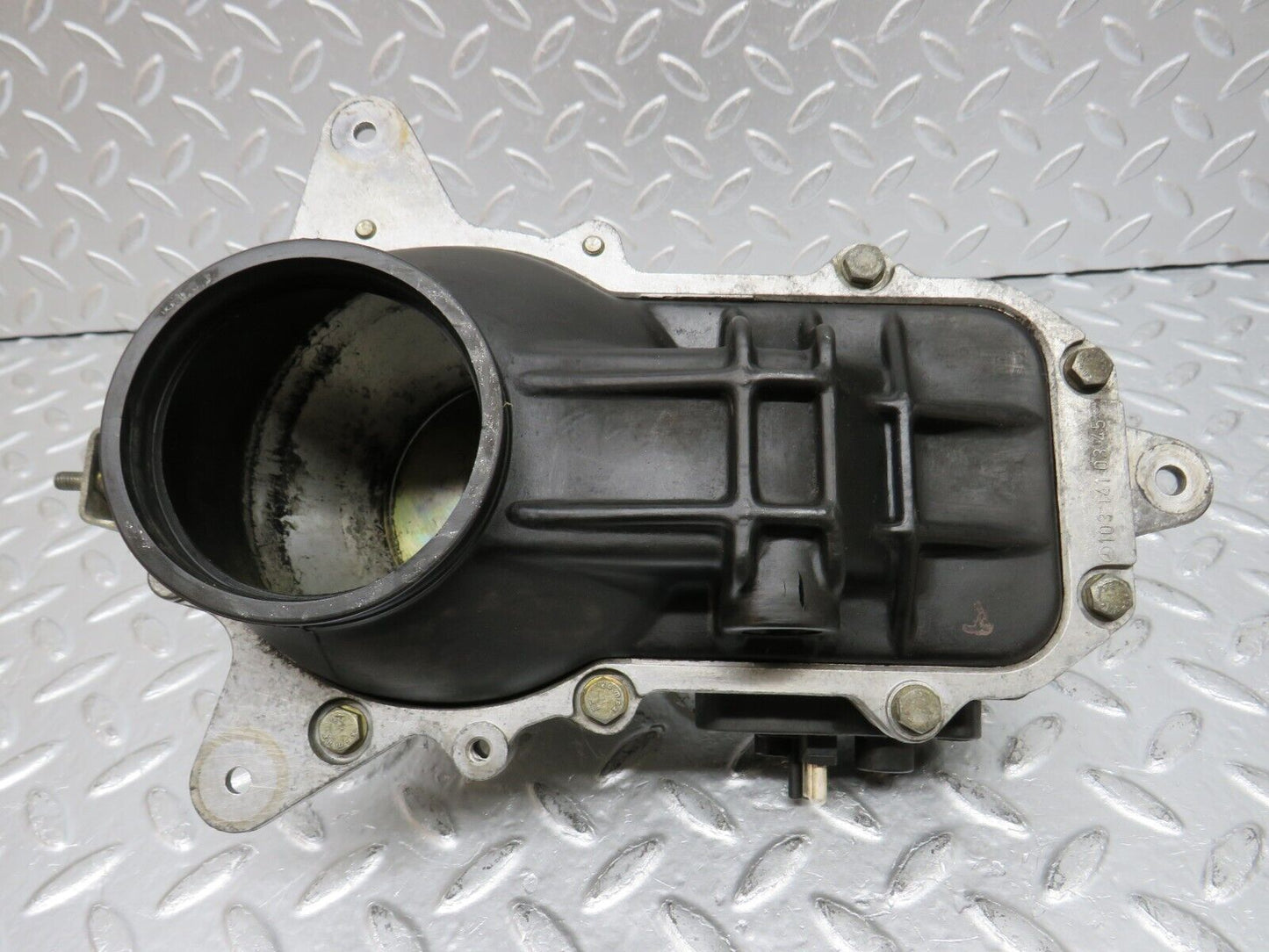 32642 Mercedes-Benz S124 300TE Air Flow Mass Meter Sensor Bosch 1031410090