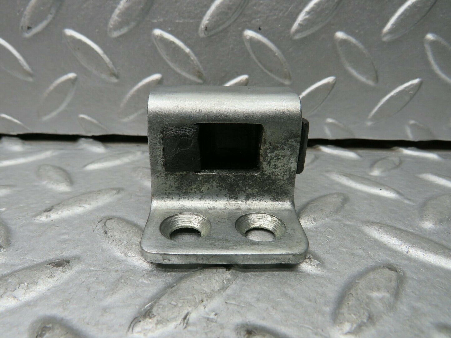 22168 Mercedes-Benz S123 280TE Wagon Door Lock Latch Left Side