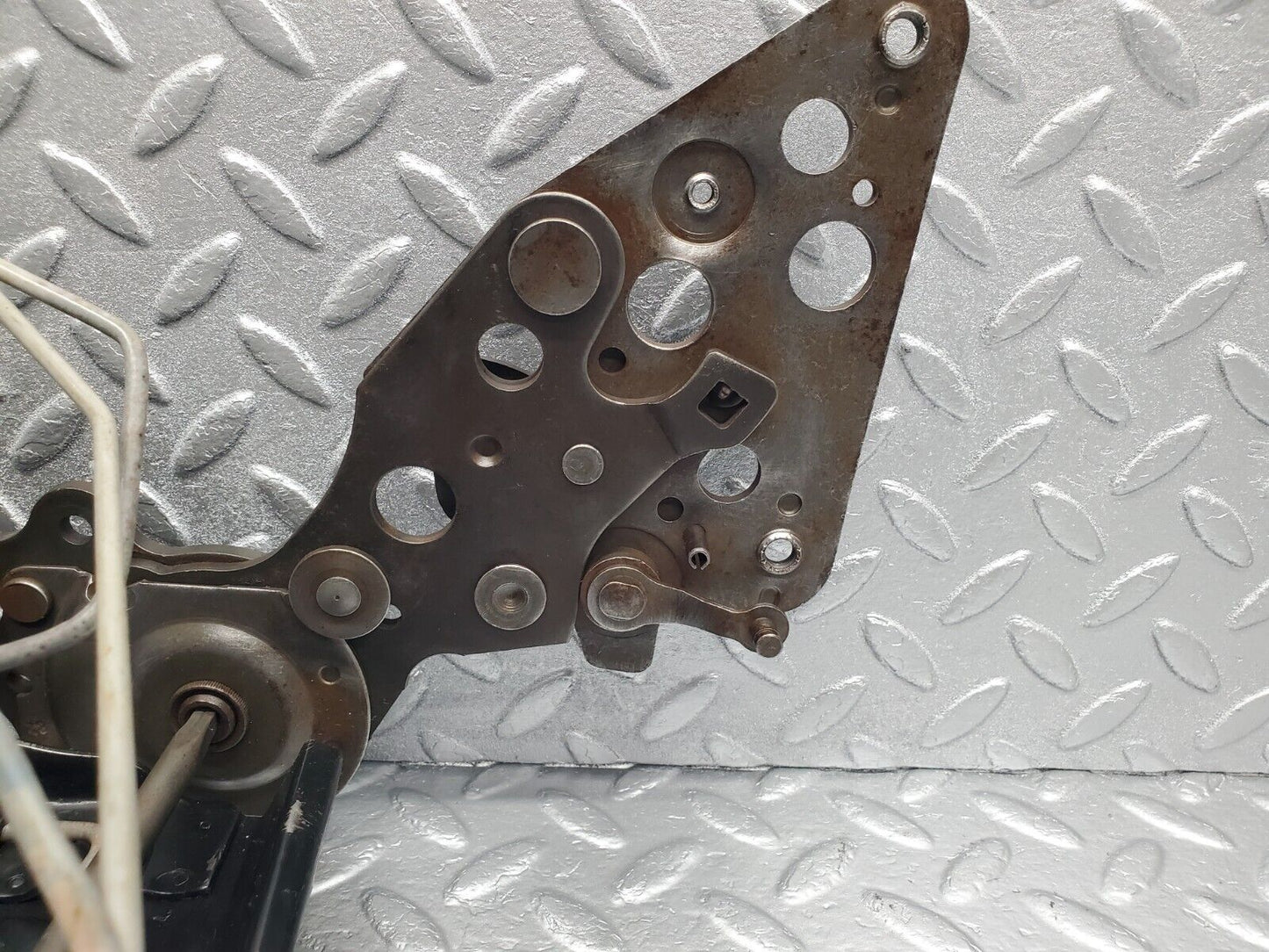 44096509
