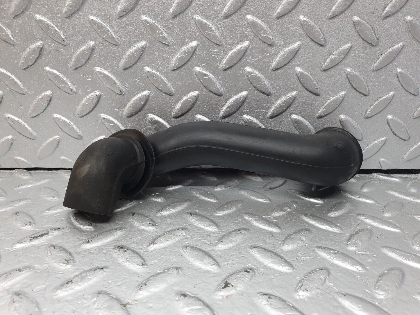 42521 Mercedes-Benz R129 320SL Coupe Heater Drain Pipe 1296280169