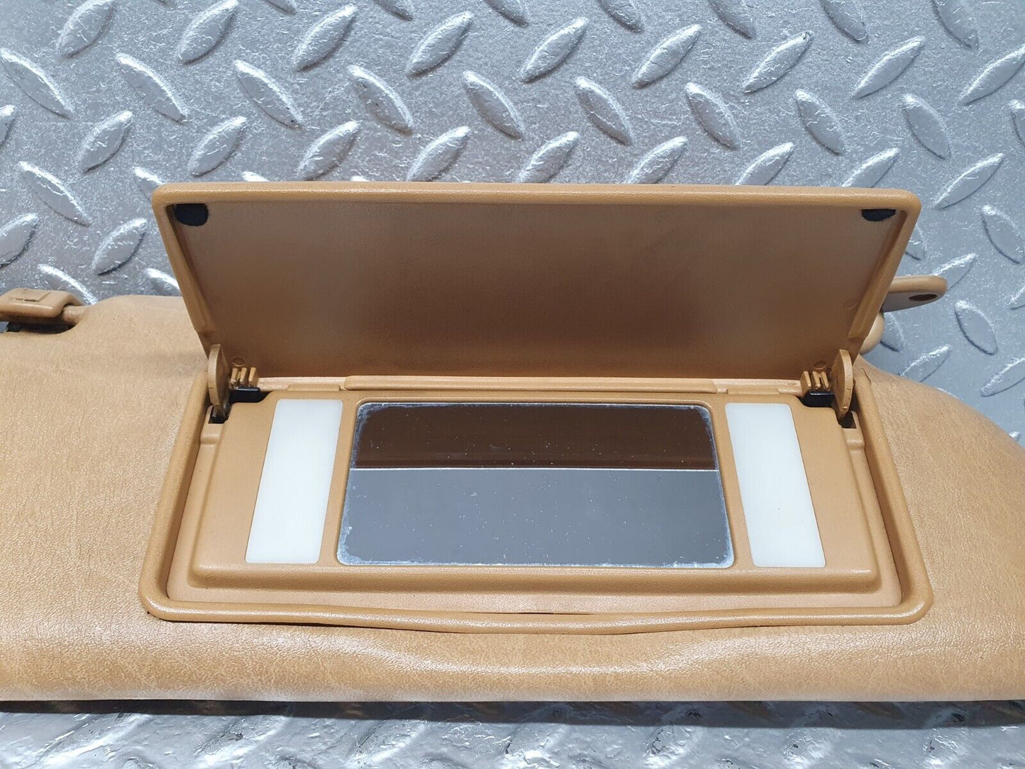 43495 Mercedes-Benz C126 380SEC Coupe Sun Visor Right Side
