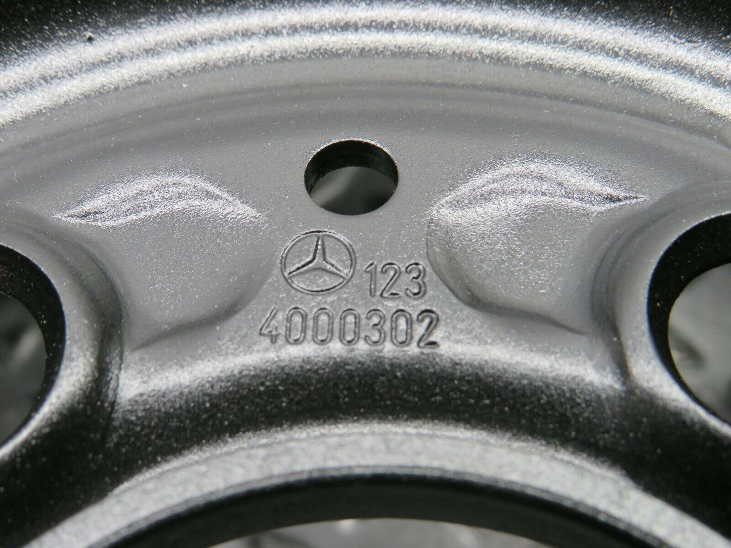 22186 Mercedes-Benz Steel Wheel 5.5Jx14H2 ET30 5x112 1234000302