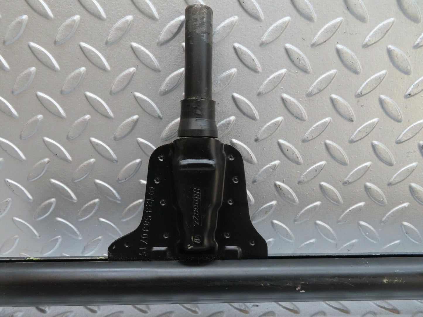 15452 Mercedes-Benz W123 230E Car Jack 1235830715
