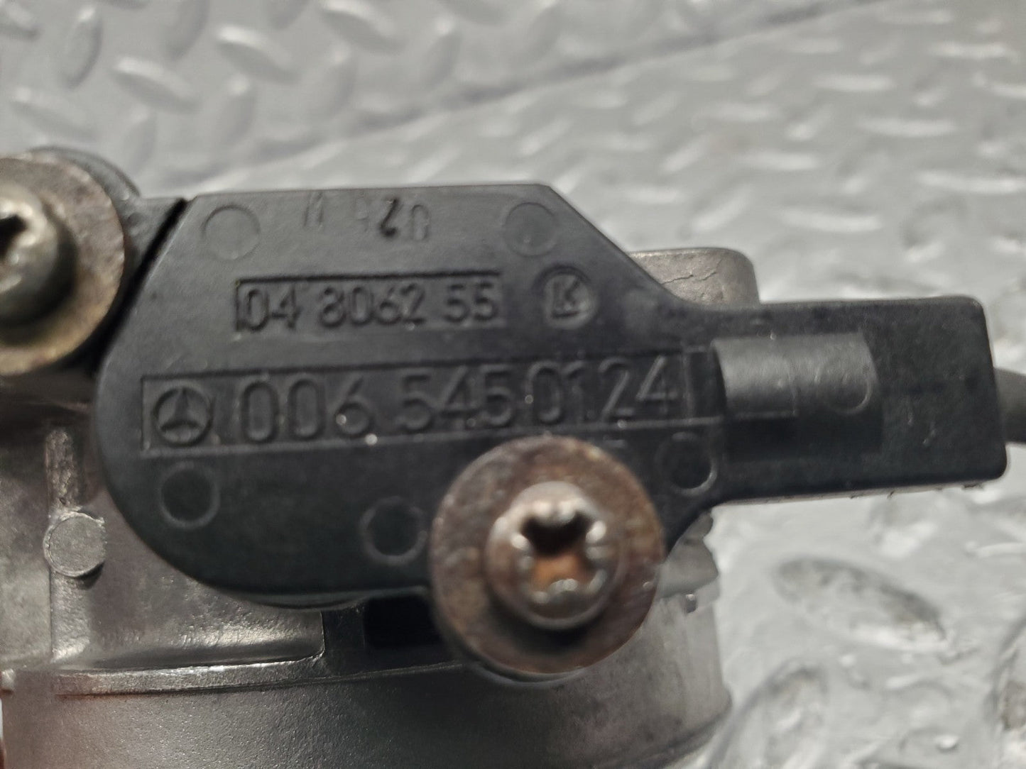 47163257