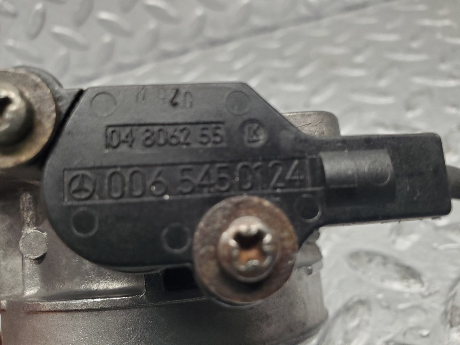 47163257