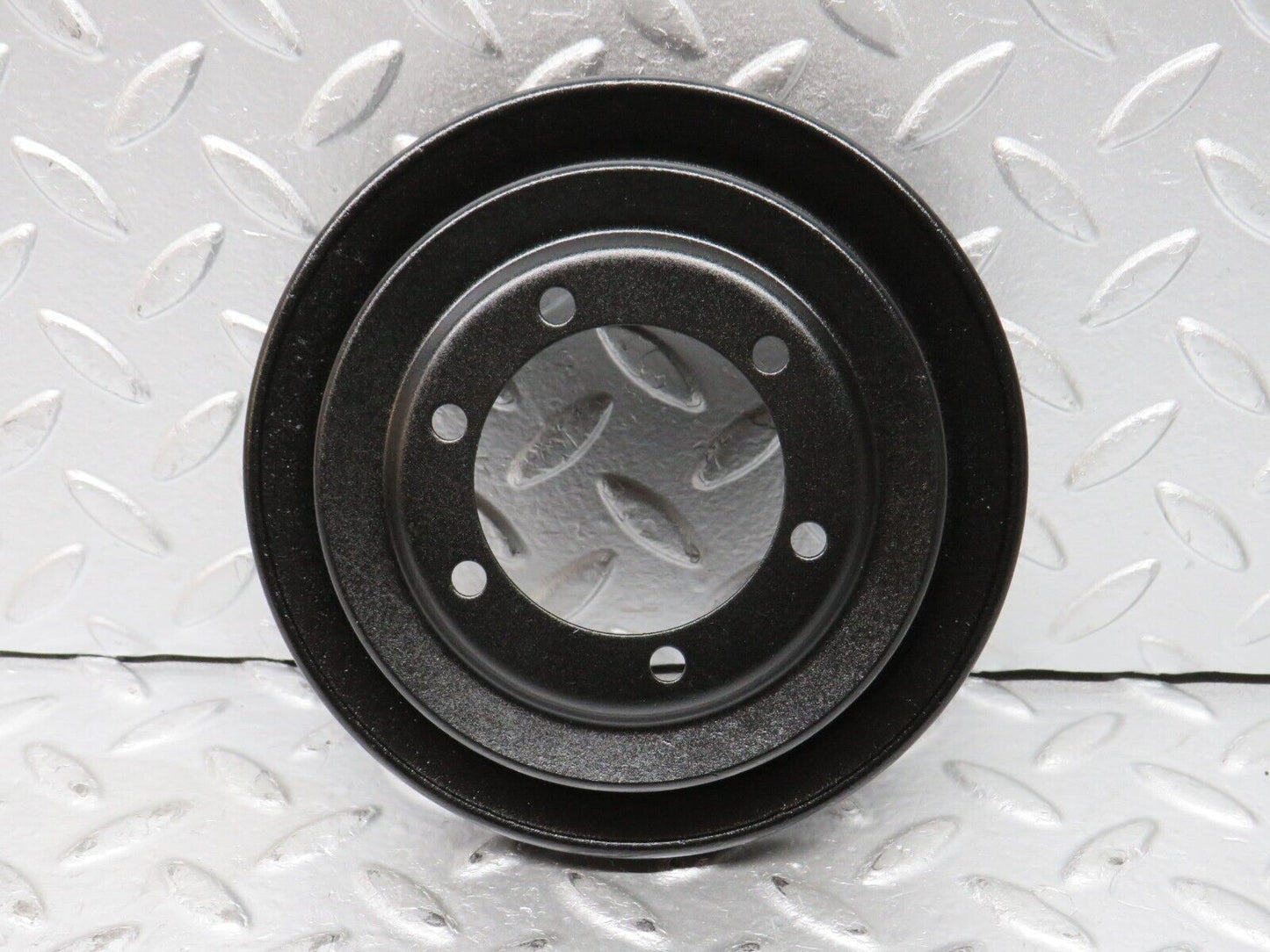 32020 Mercedes-Benz W123 230E Crankshaft Pulley 1020320404