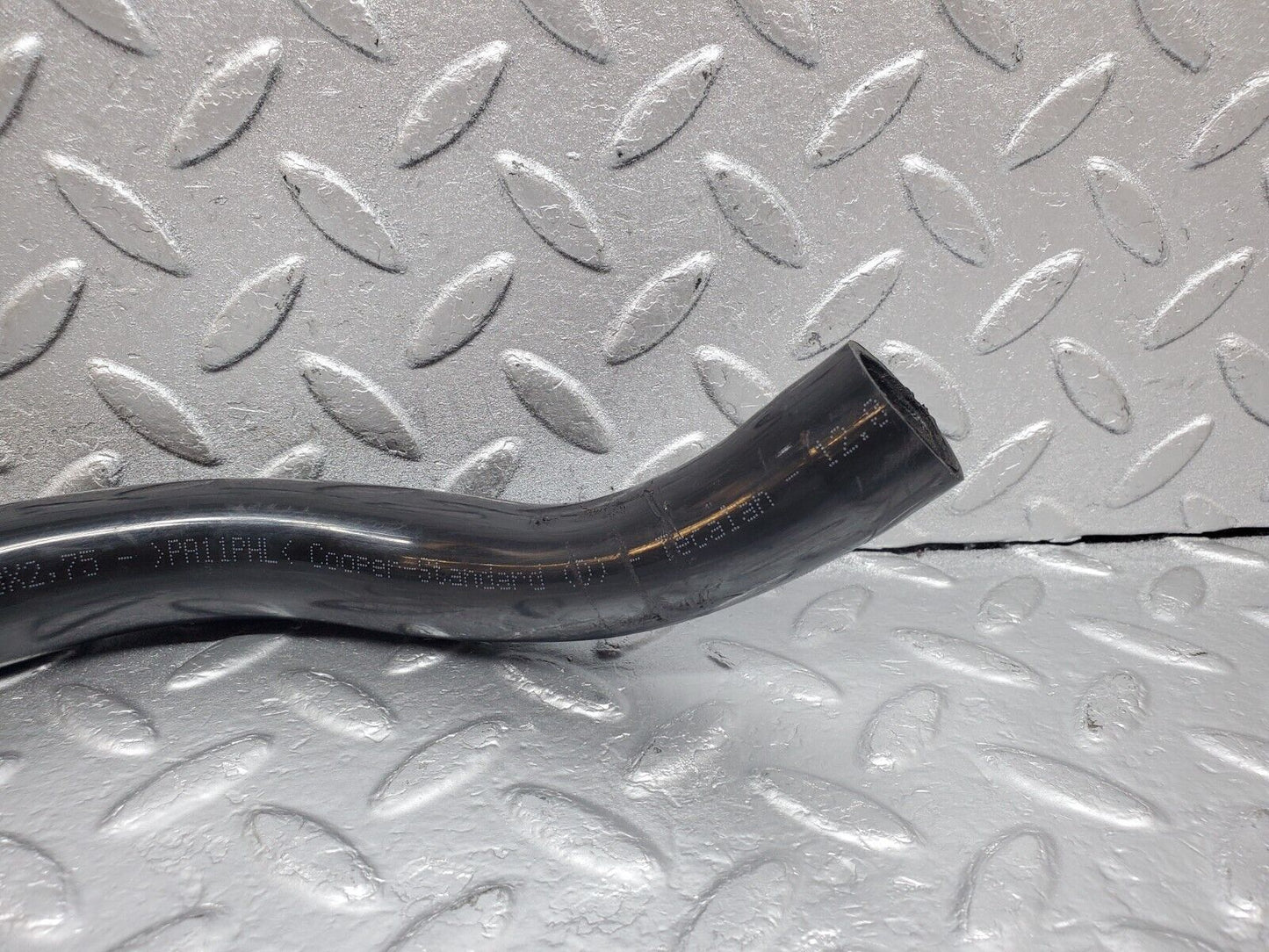 45447 Mercedes-Benz 280E M110.988 Engine Oil Return Hose Pipe