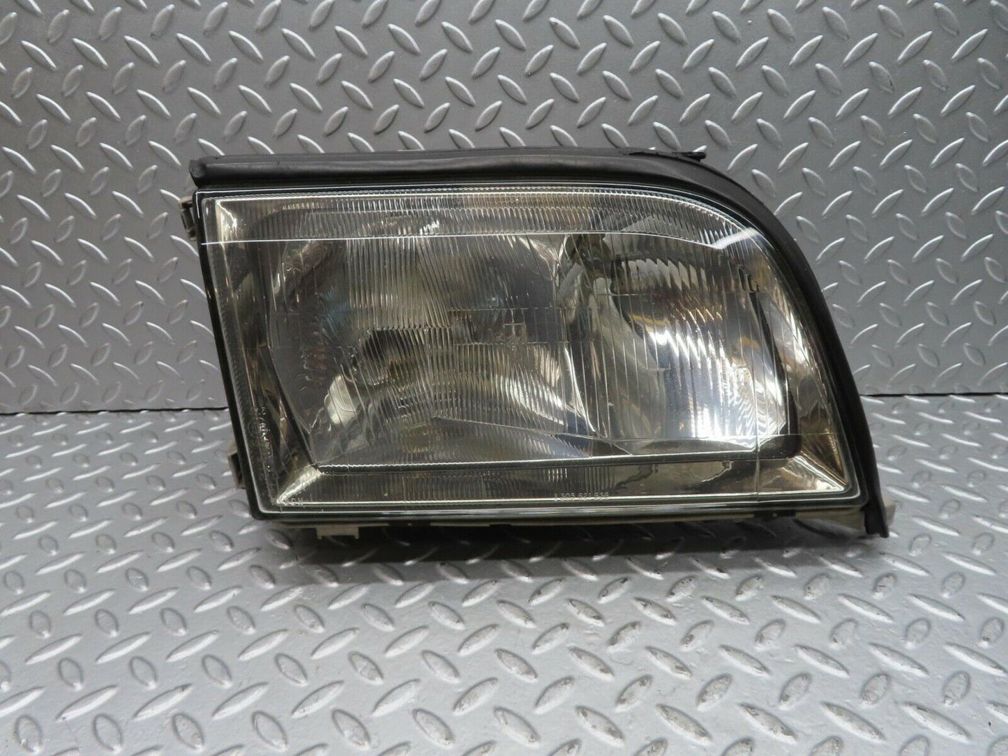 15201 Mercedes-Benz W140 S320 Headlight Bosch Right Side 1305235243