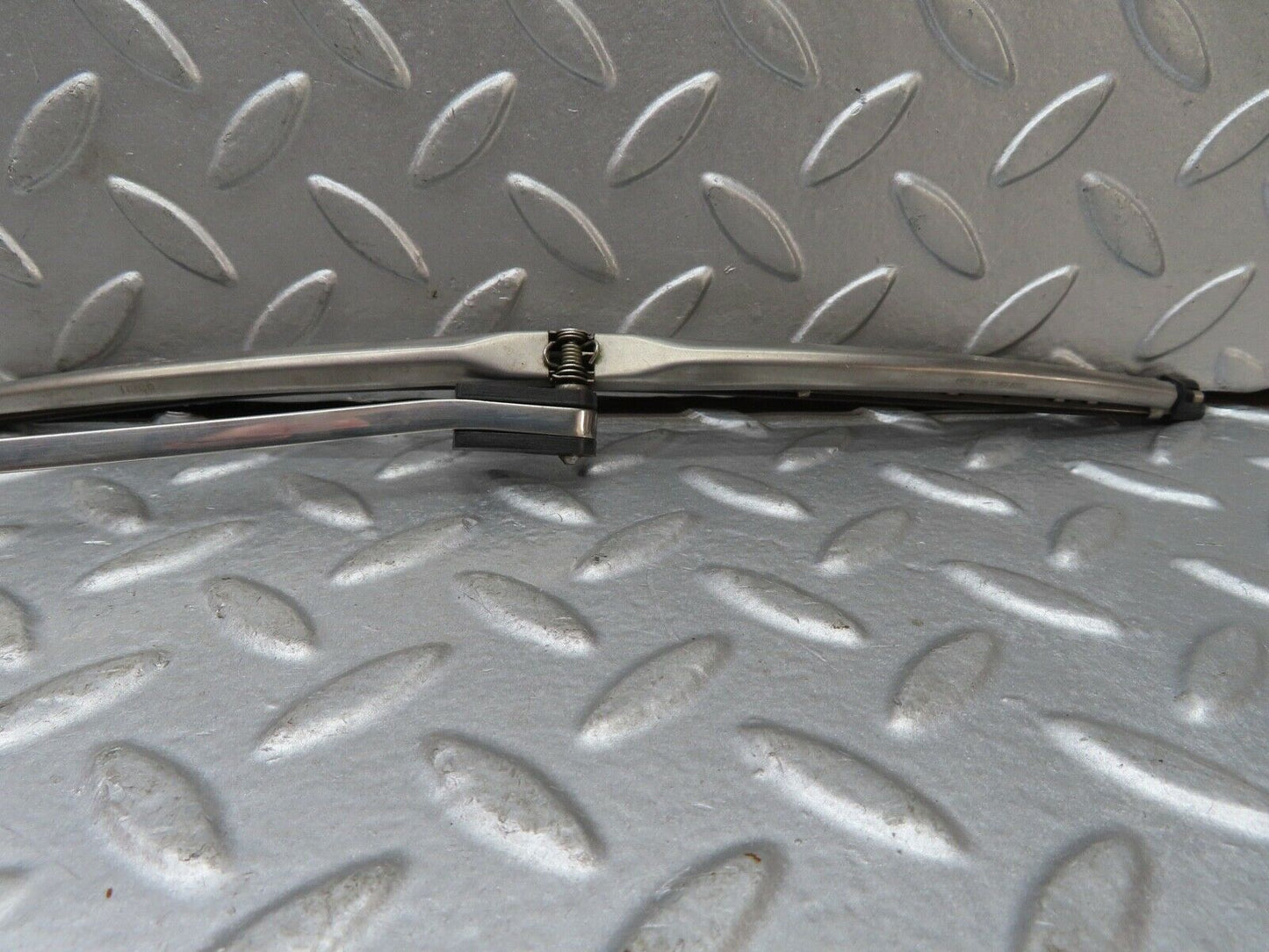18830 Mercedes-Benz W121 190b Ponton Wiper Arm