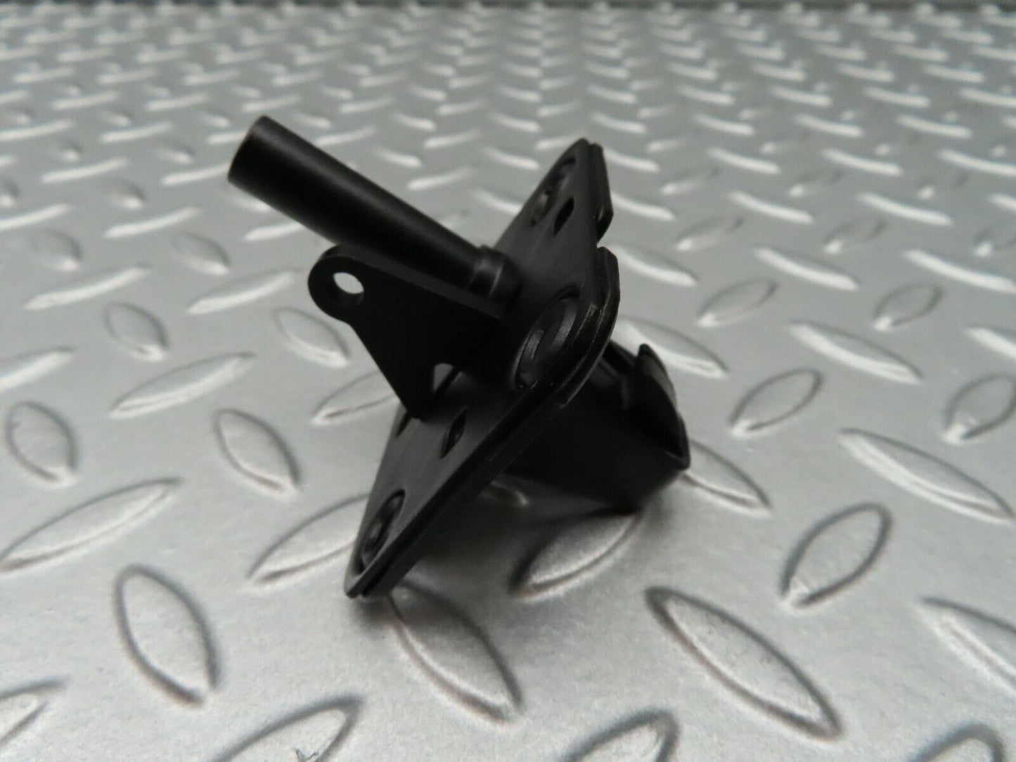 5146 Mercedes-Benz R107 350SL Bonnet Lock Catch
