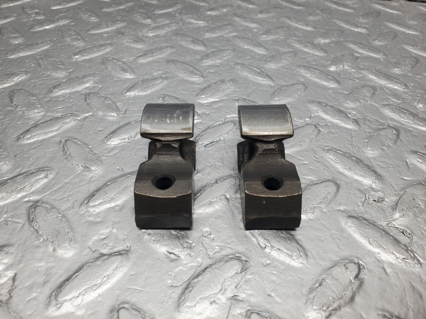 W126 Coupe rocker arm used OEM