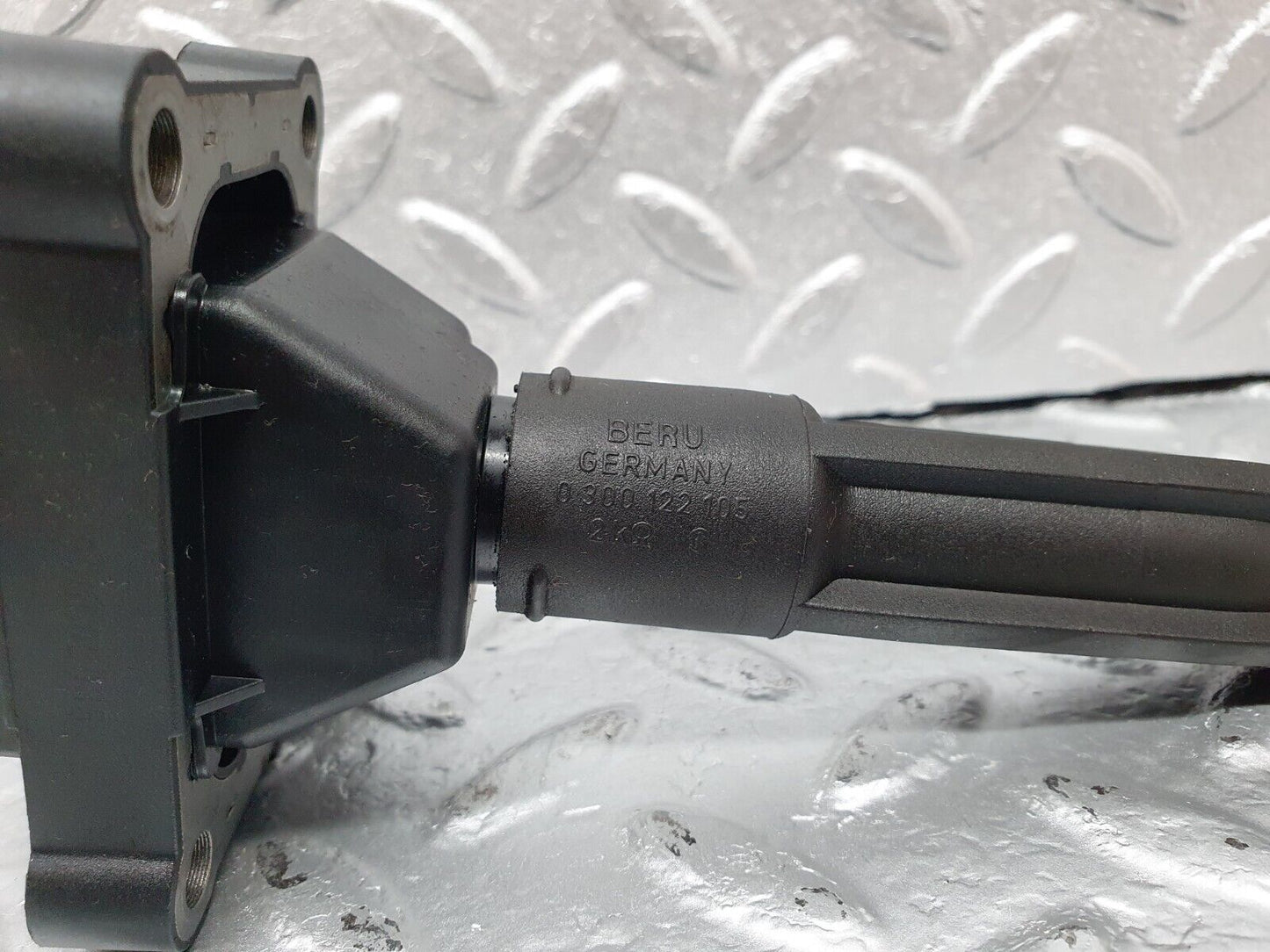 42337 Mercedes-Benz R129 320SL Coupe Ignition Coil Bosch 0221506444 0001587003 0001593642