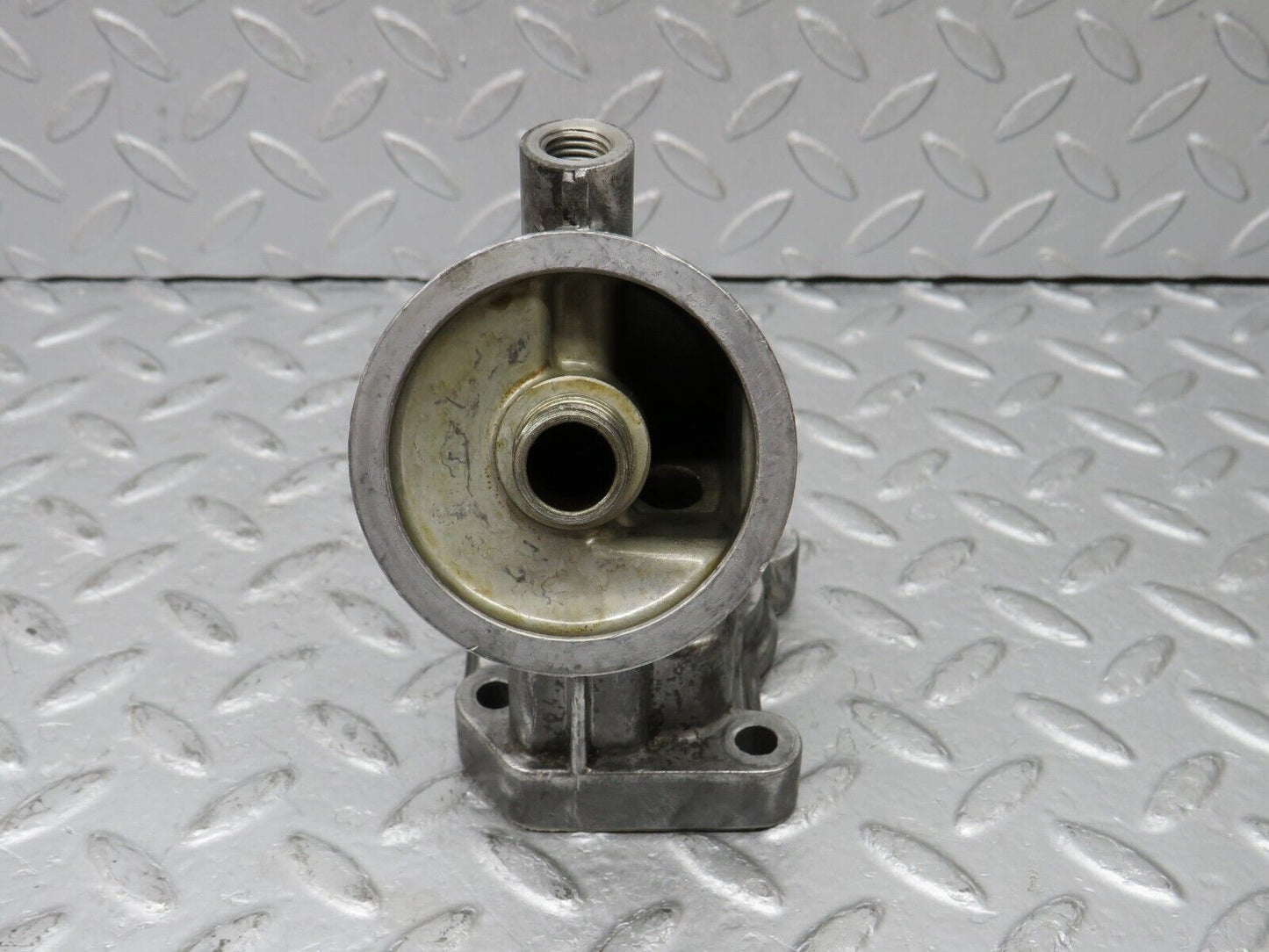36713 Mercedes-Benz W201 190E 2.0L Oil Filter Housing 1021800038
