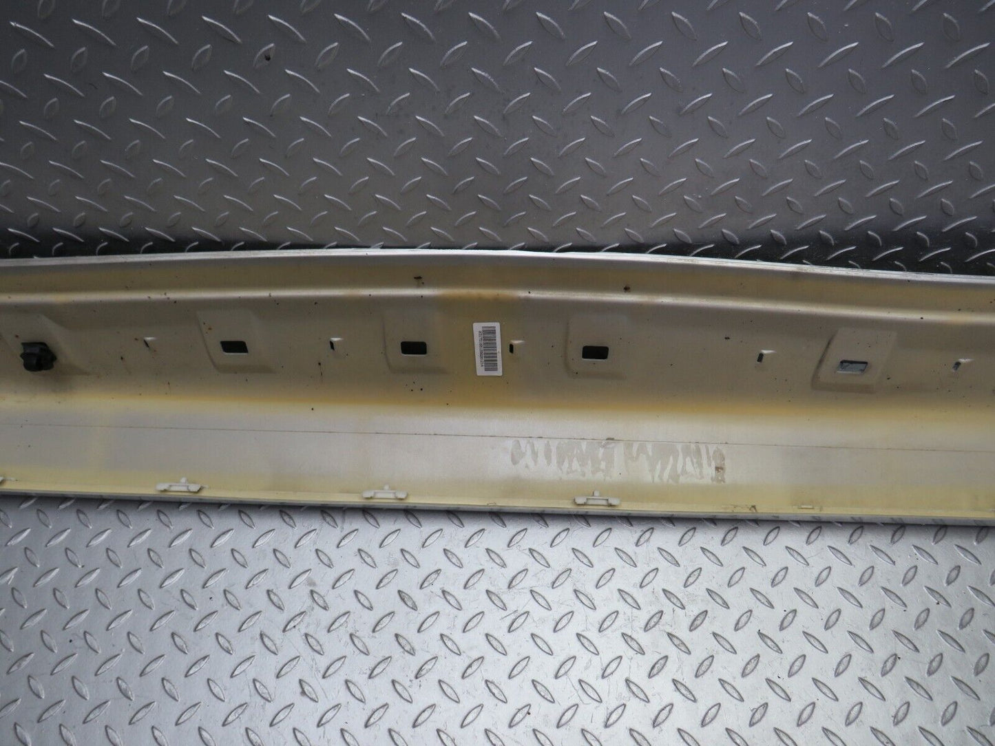 34786 Mercedes-Benz W210 320E Side Skirt Left Side 2106908125 2106987930