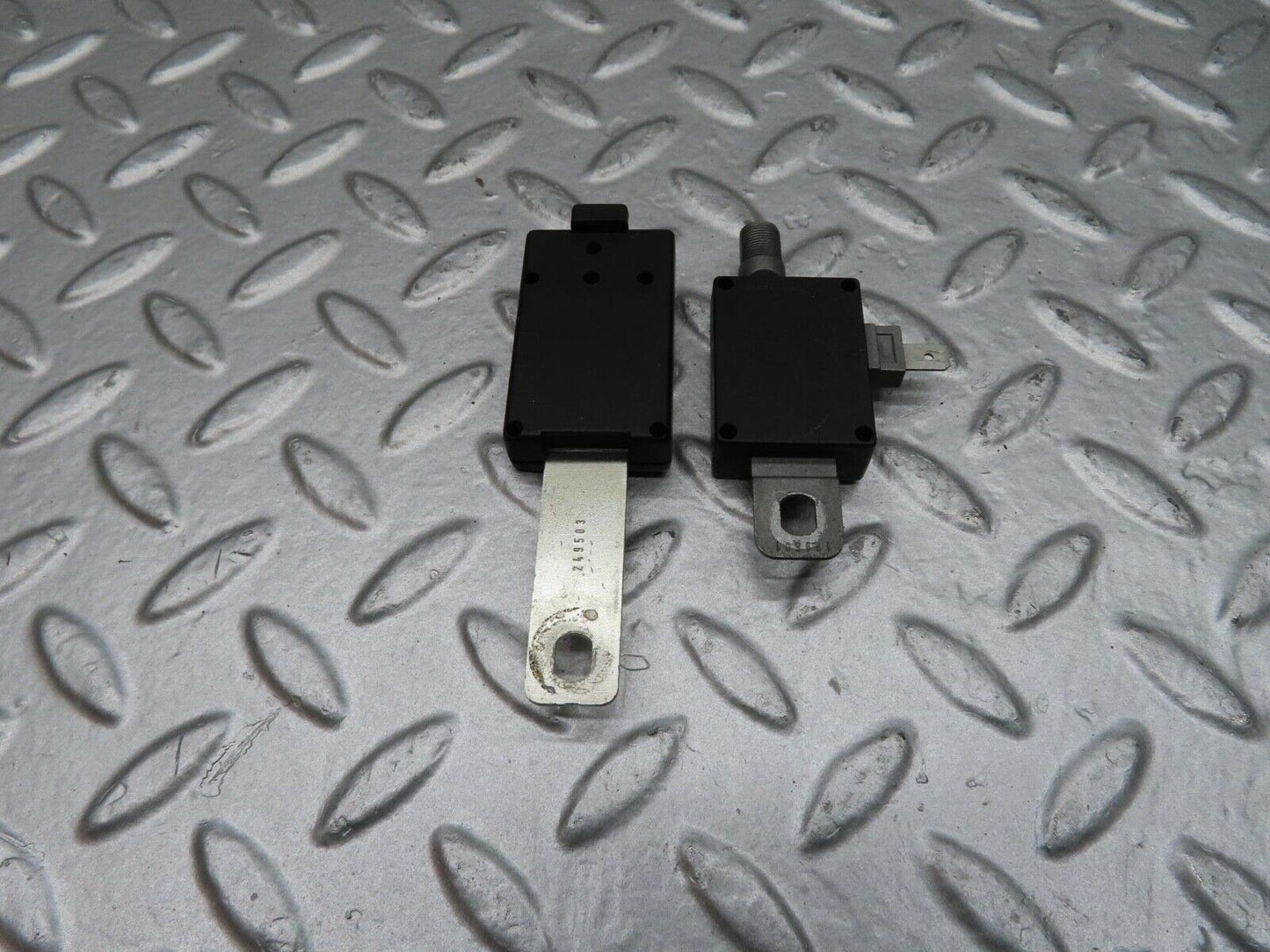 14929 Mercedes-Benz W140 S320 Antenna Amplifier 1408202189 1408202089