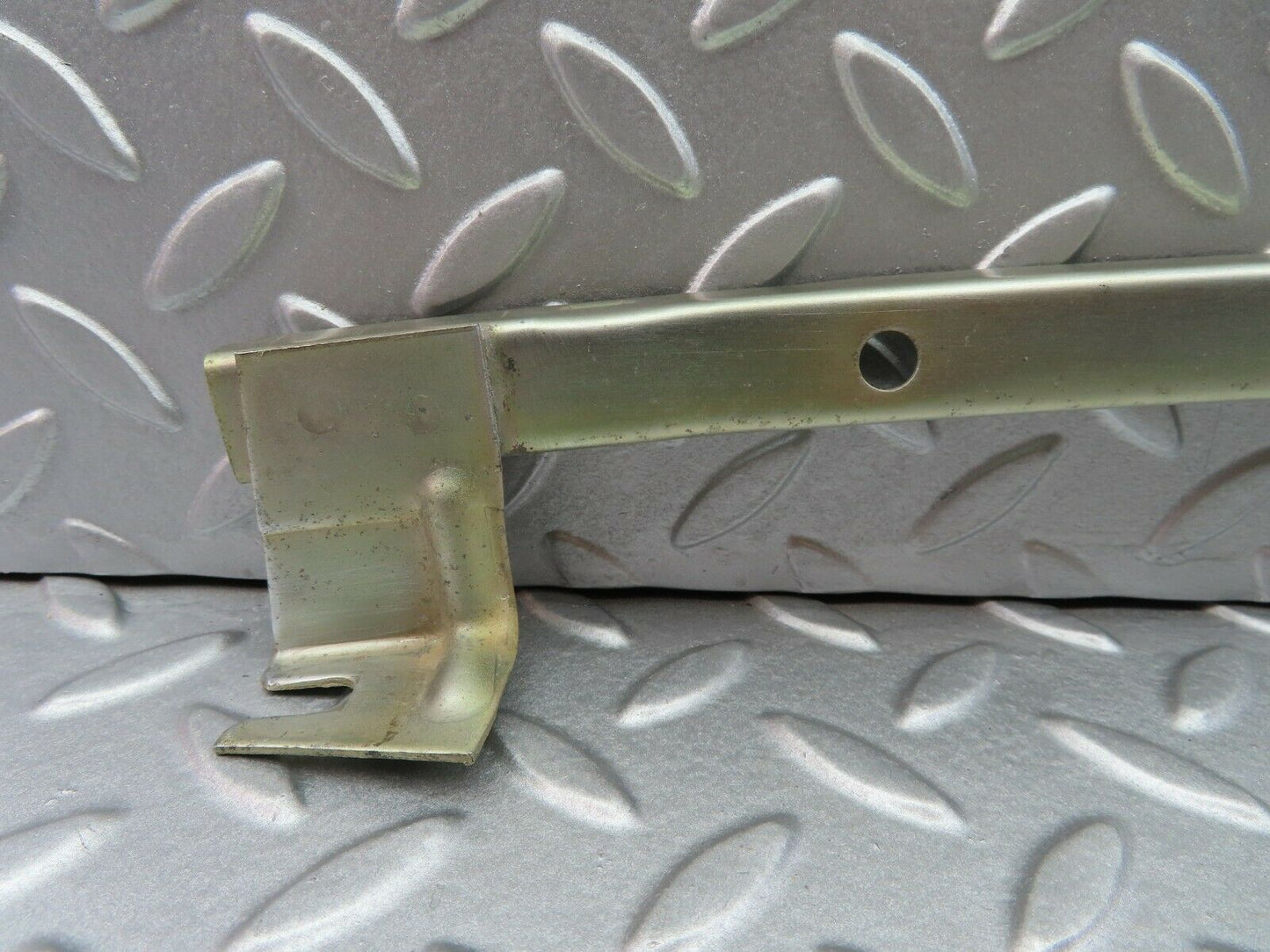 5787 Mercedes-Benz W123 200 Rear Right Window Channel