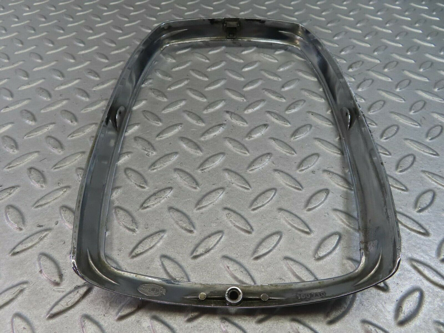 8140 Mercedes-Benz W114 Headlight Chrome Frame