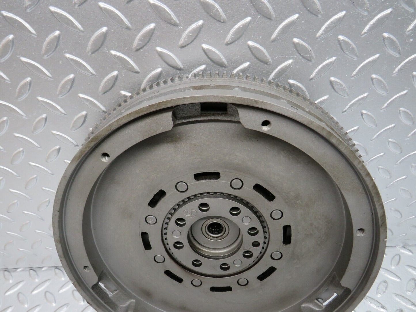 31504 Mercedes-Benz S124 220TE Wagon Flywheel Starter Ring Manual Gearbox Luk