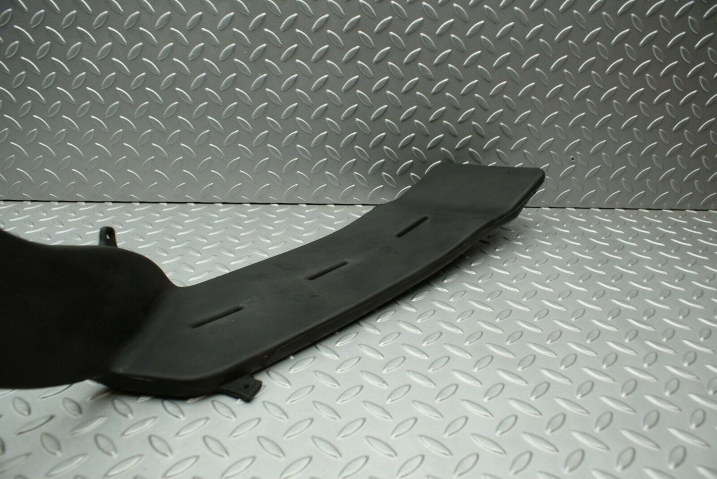 3221 Mercedes-Benz W115 220D Air Duct Heater Ventilation Left 1158310145