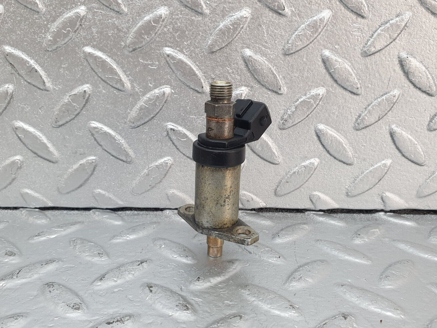 44031 Mercedes-Benz C123 230CE Coupe Cold Start Valve Bosch 0280170403